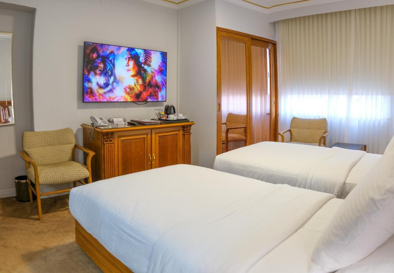 Hotel International