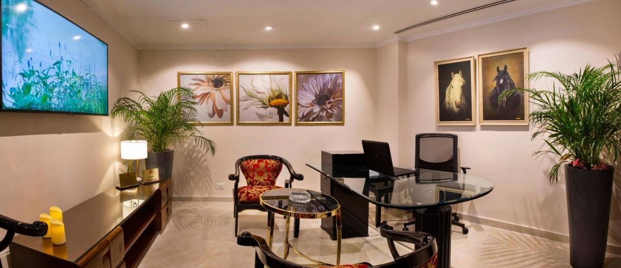 International Hotel 5*